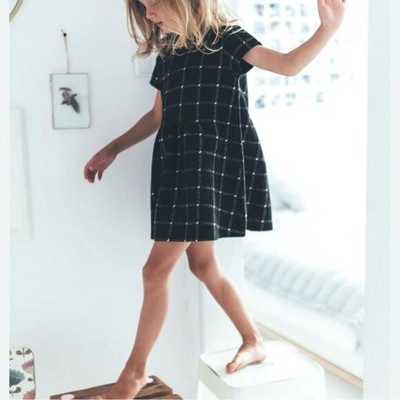 Zara Girls Black and White Short Sleeve Plaid Dress Size 11/12 - Picture 1 of 6